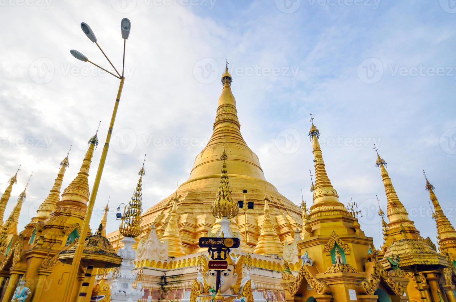 Shwedagon Paya in Yangon ,Myanmar photo