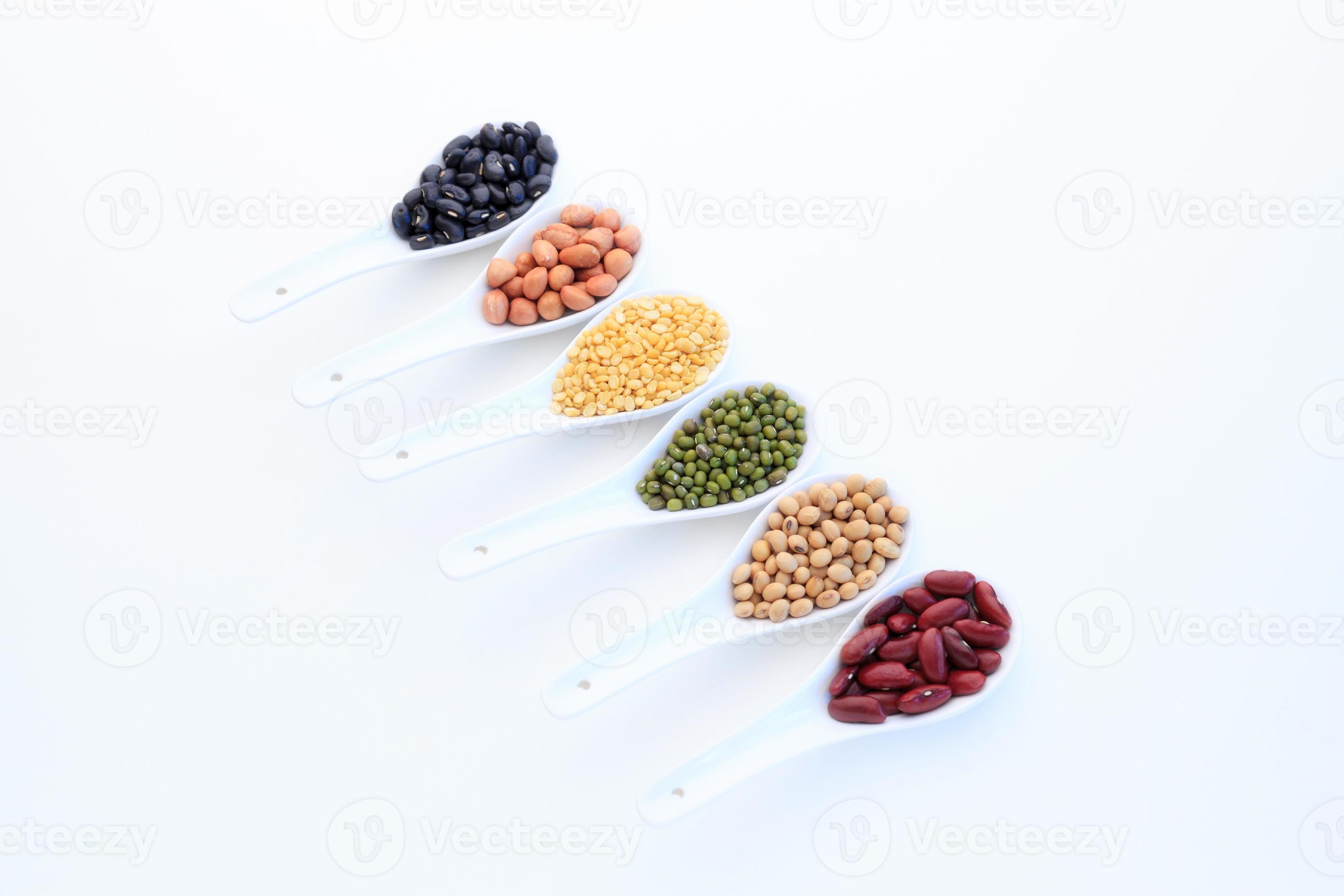 Collection set of beans 819044 Stock Photo at Vecteezy