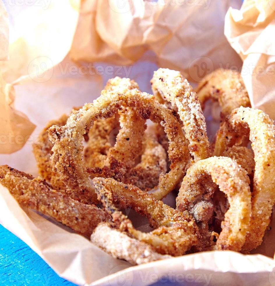 Baked onions rings photo