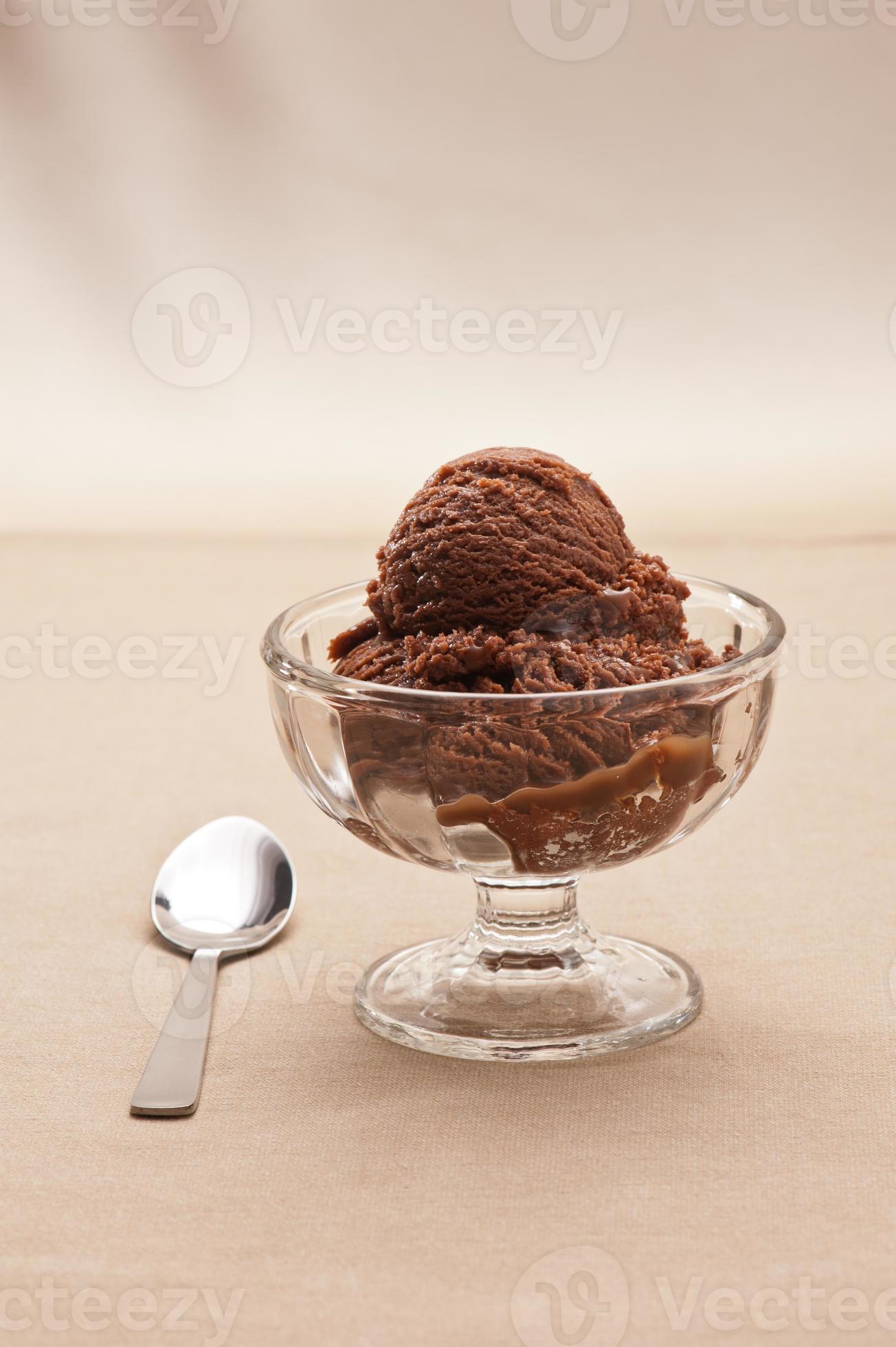 chocolate ice cream photo