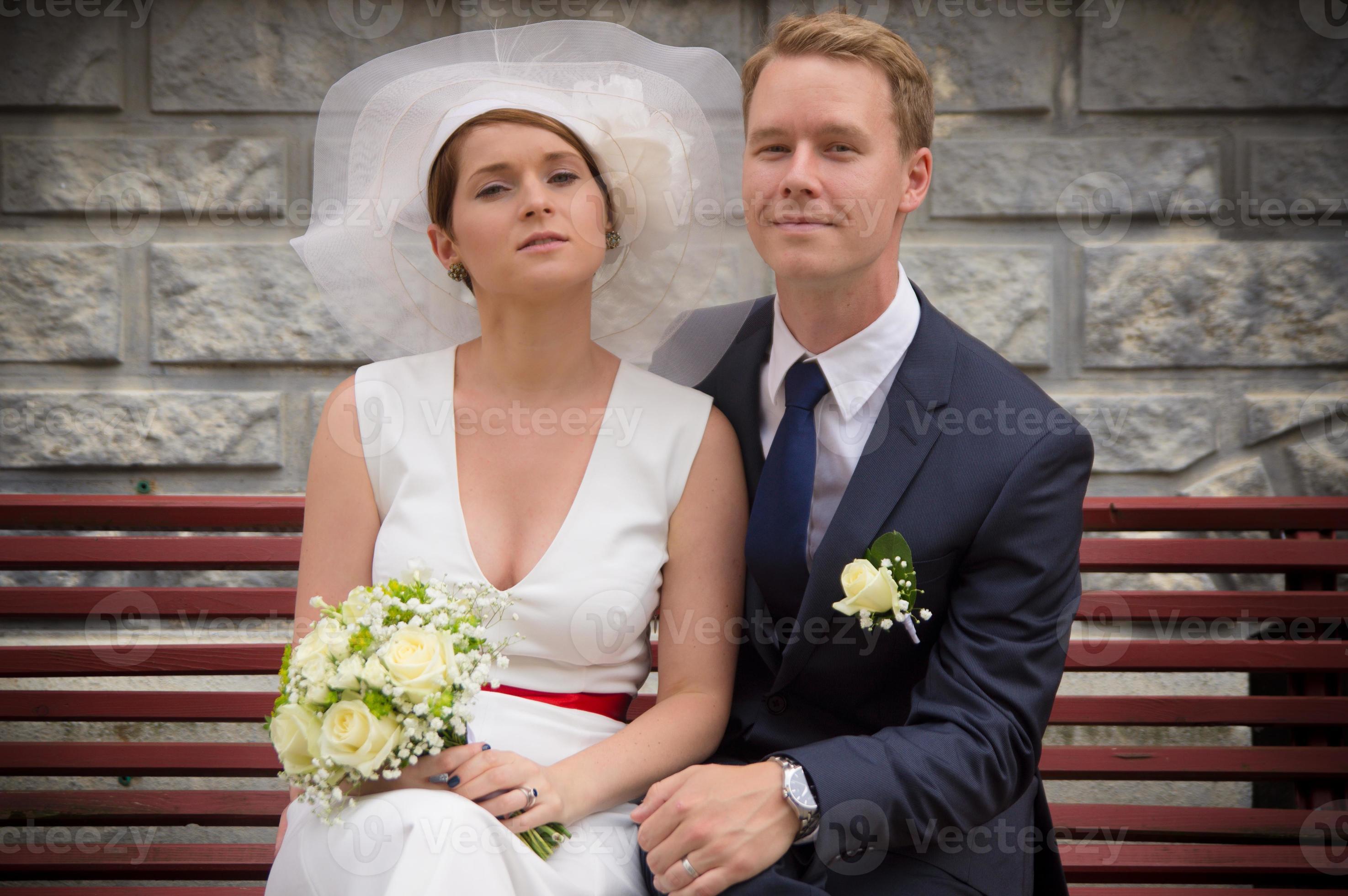 Just Married Couple European 854943