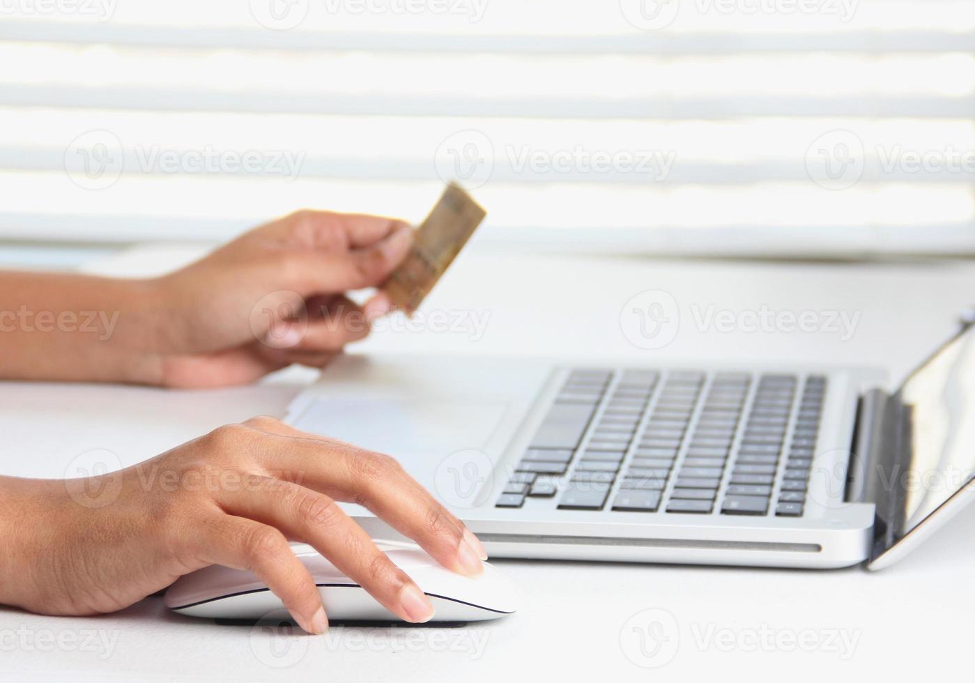 online purchase and online banking using a credit card photo