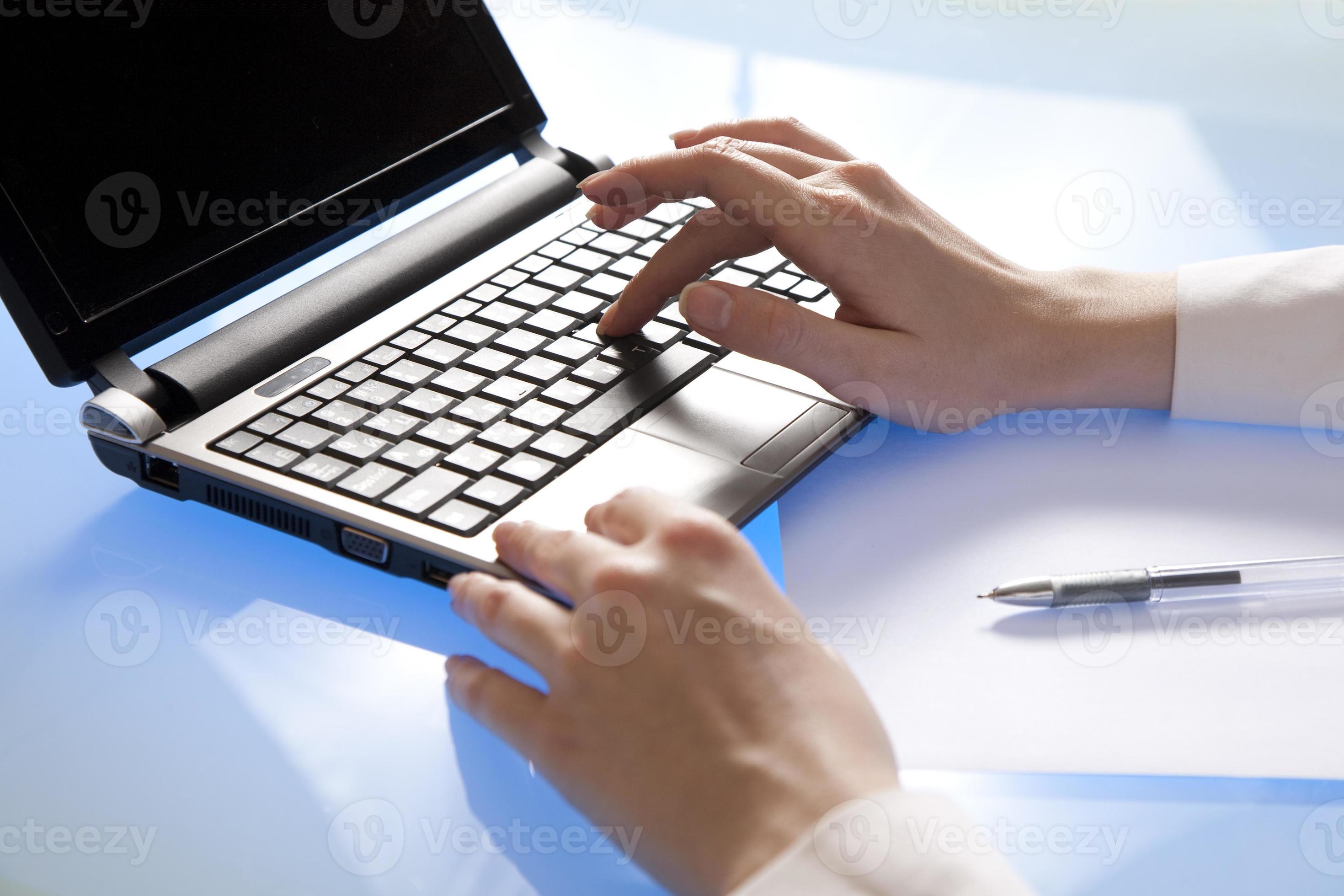 Data input 868191 Stock Photo at Vecteezy