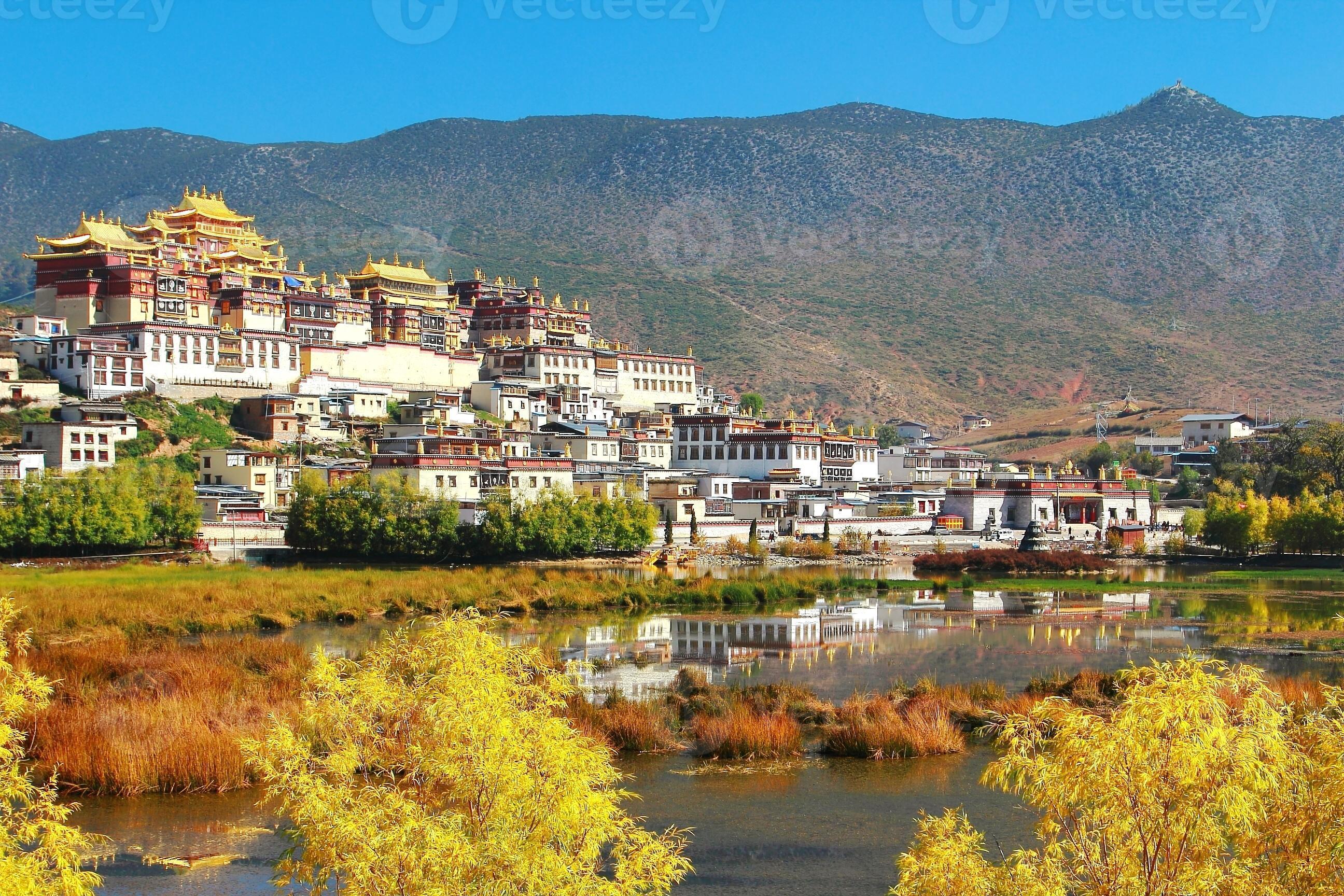 Songzanlin Temple in Zhongdian city( ShangriLa), Yunnan province China 874289 Stock Photo at