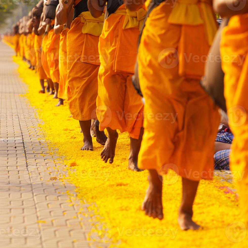 monjes en tailandia foto