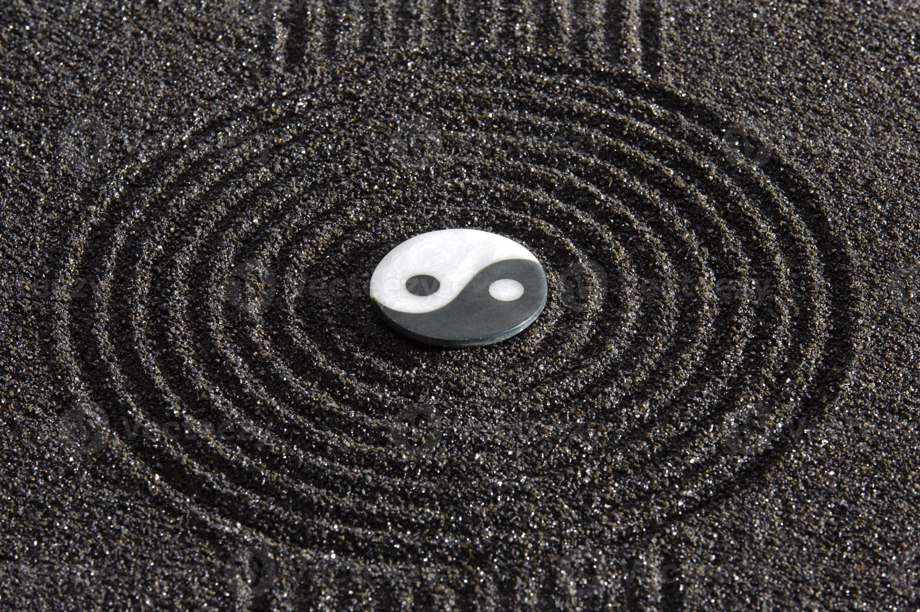 Yin And Yang Symbol In Center Of Japanese Zen Garden 81 Stock Photo At Vecteezy