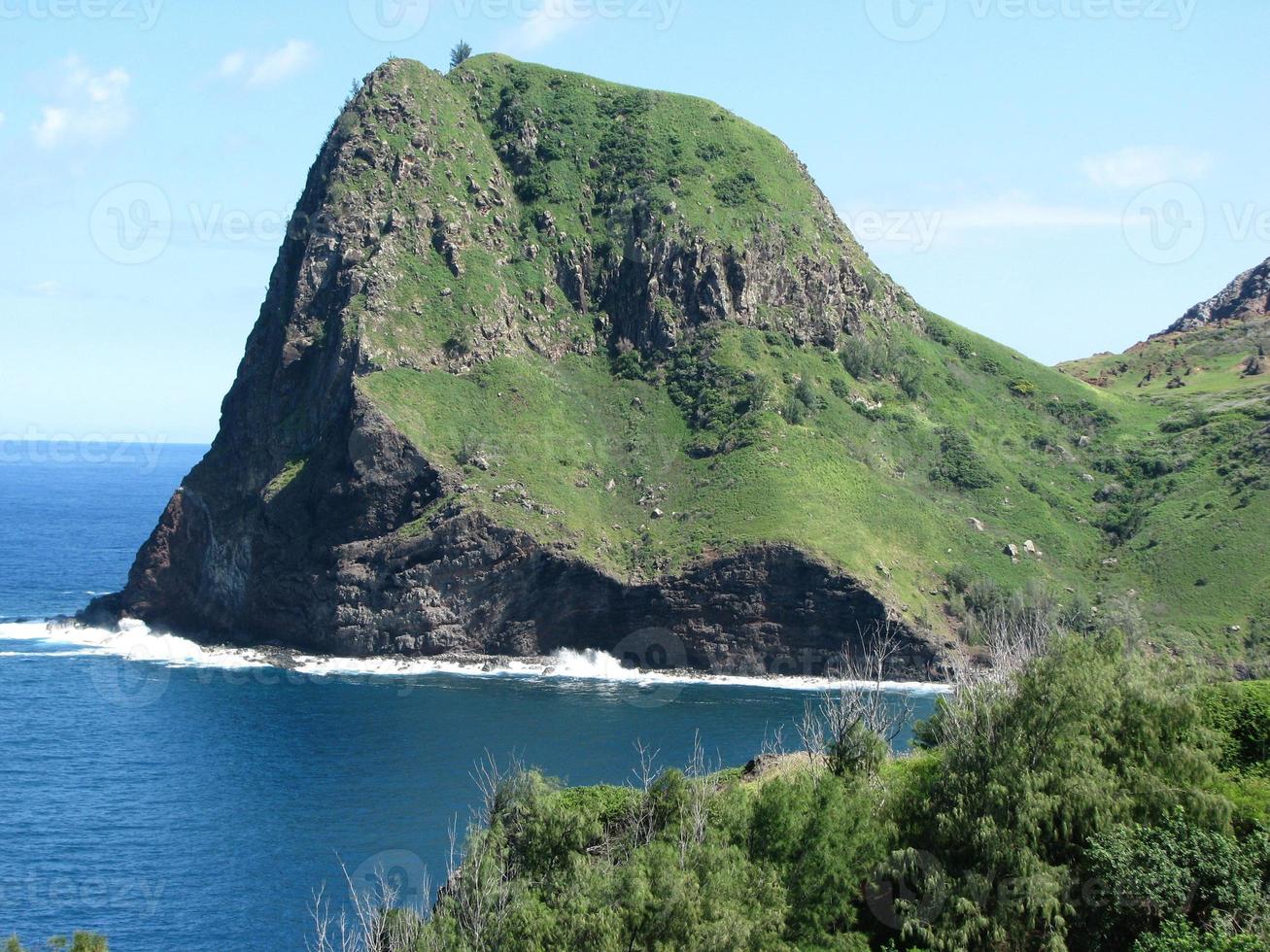 Nakalele Point, Maui photo