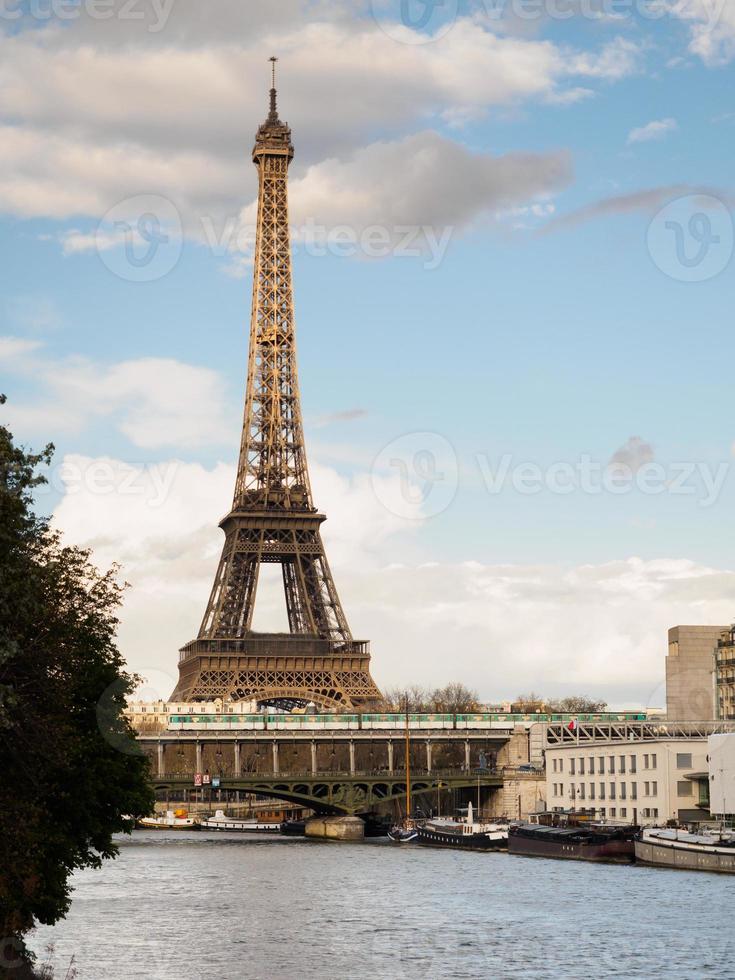 Paris Metro and Eiffel Tower 894181 Stock Photo at Vecteezy