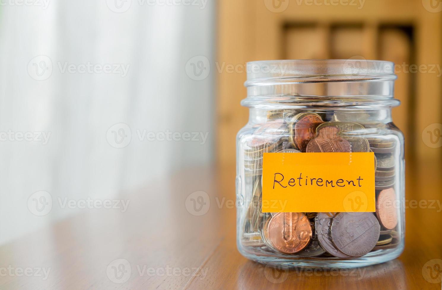 Financial plan to save retirement money photo