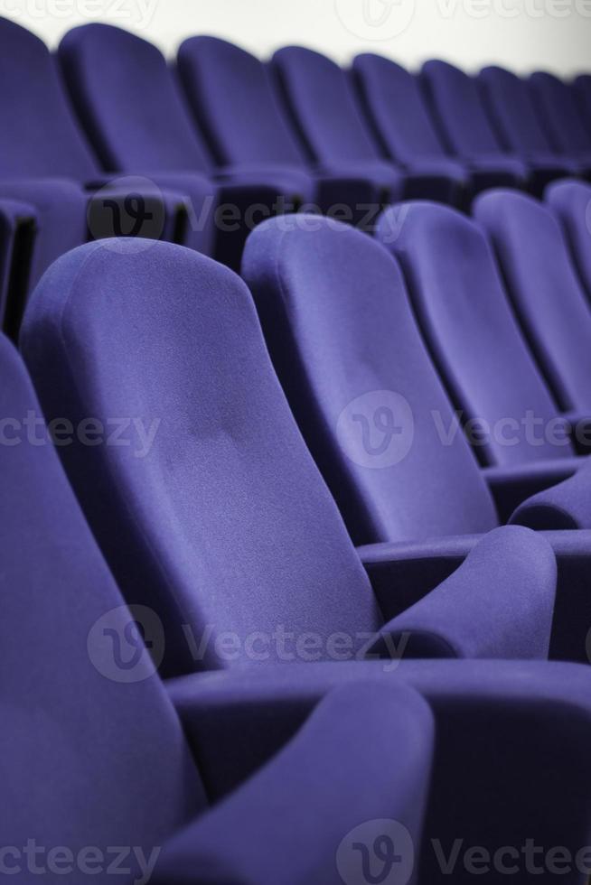 asientos de silla azul foto