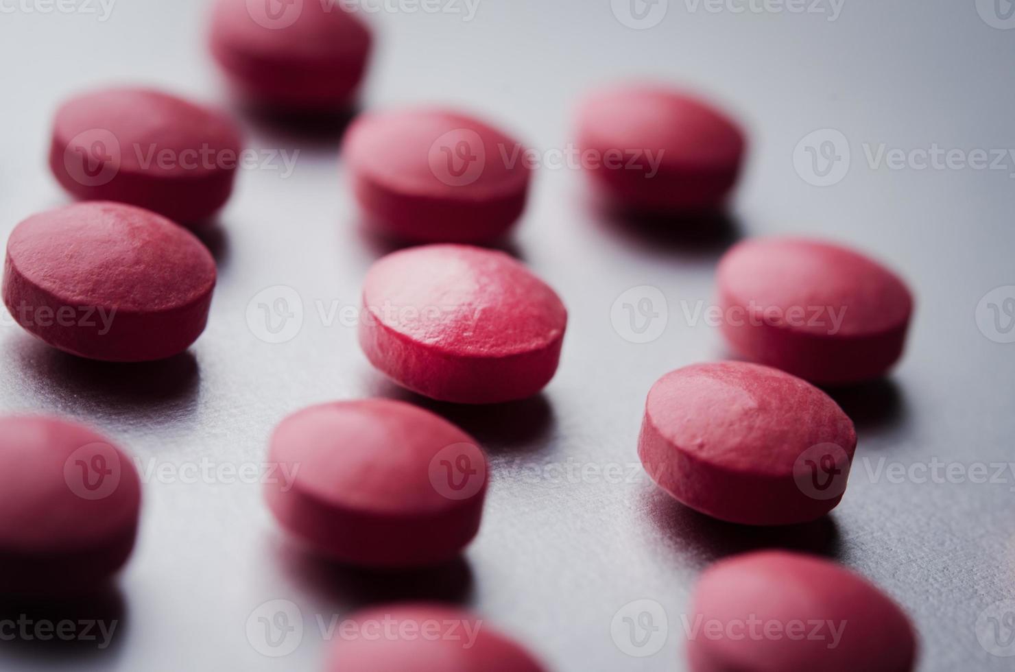 red tablets photo