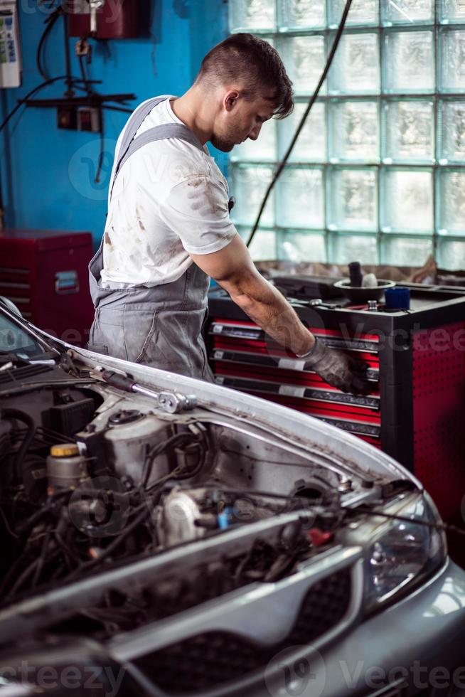 Automobile repair shop worker photo