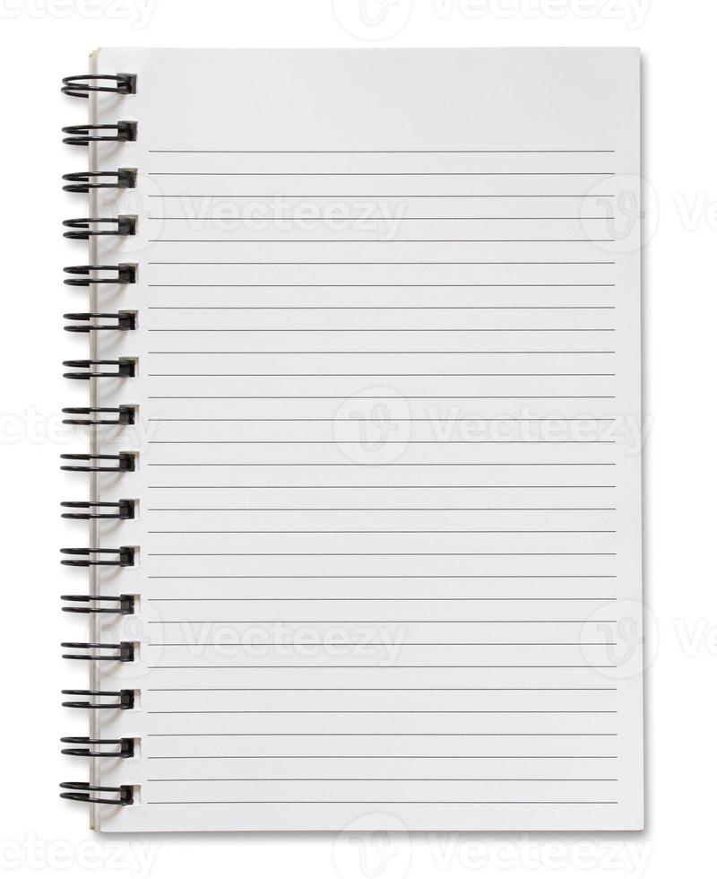 cuaderno espiral en blanco aislado en blanco foto