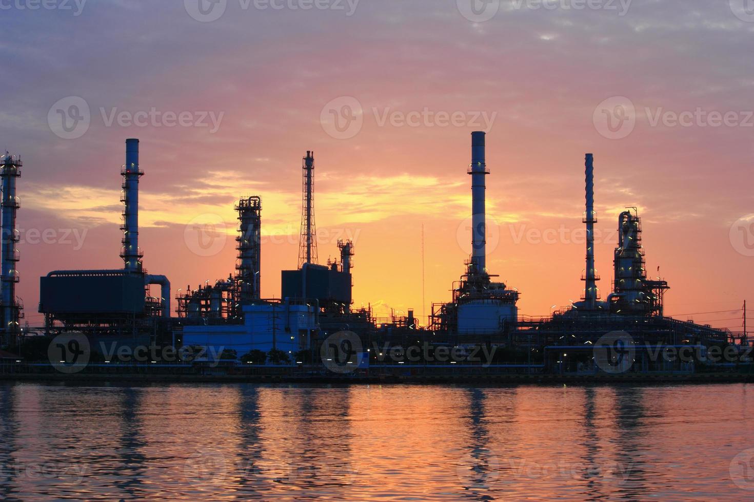 Oil refinery photo