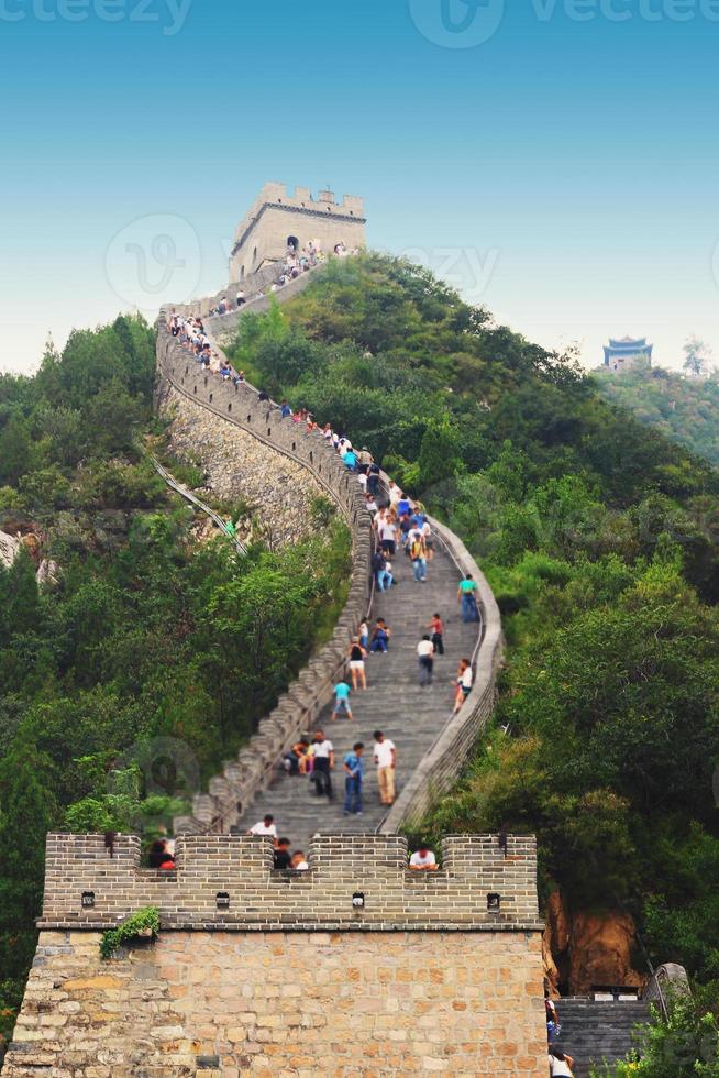 gran muralla de turistas chinos escalando foto
