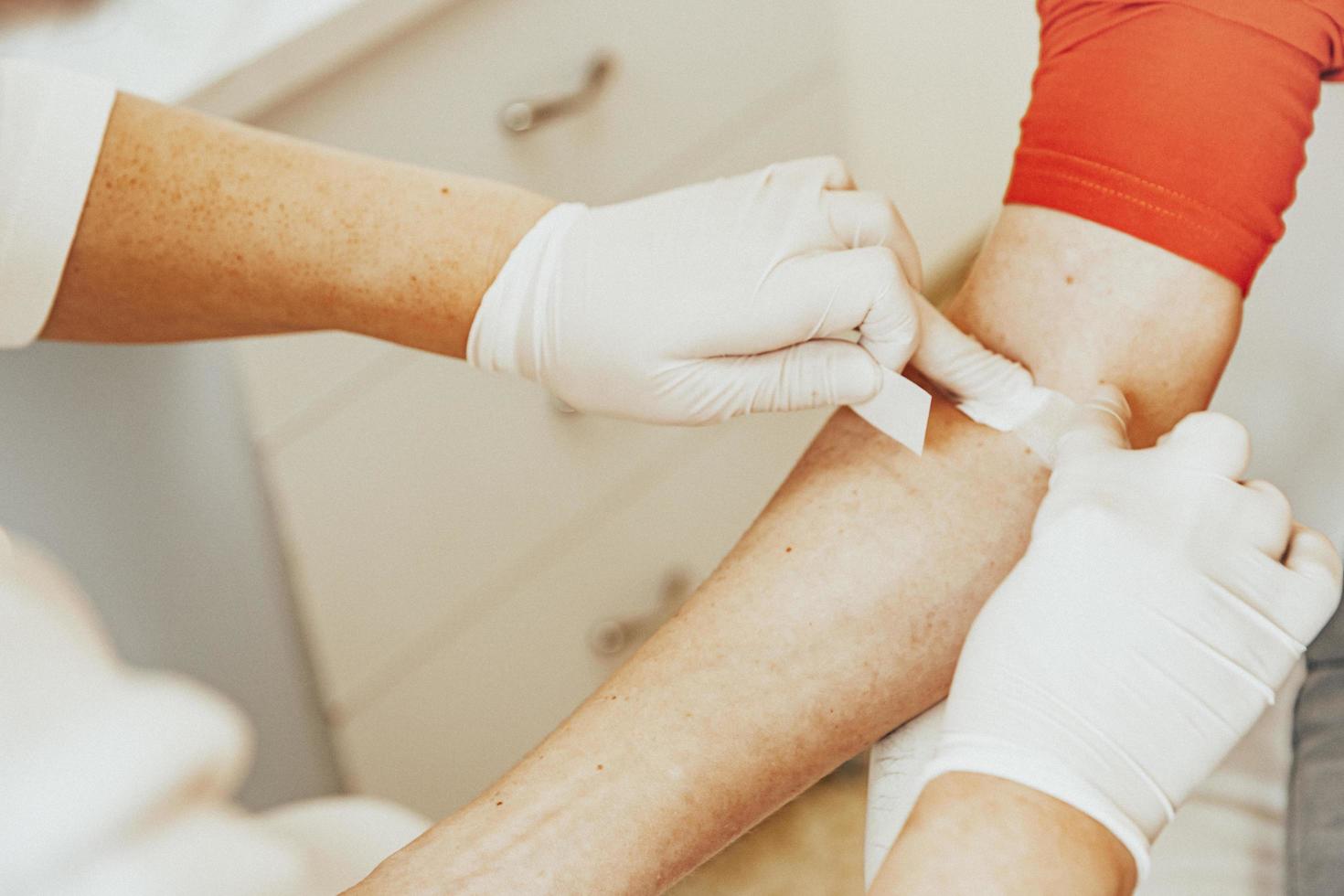 Patient gets blood drawn photo