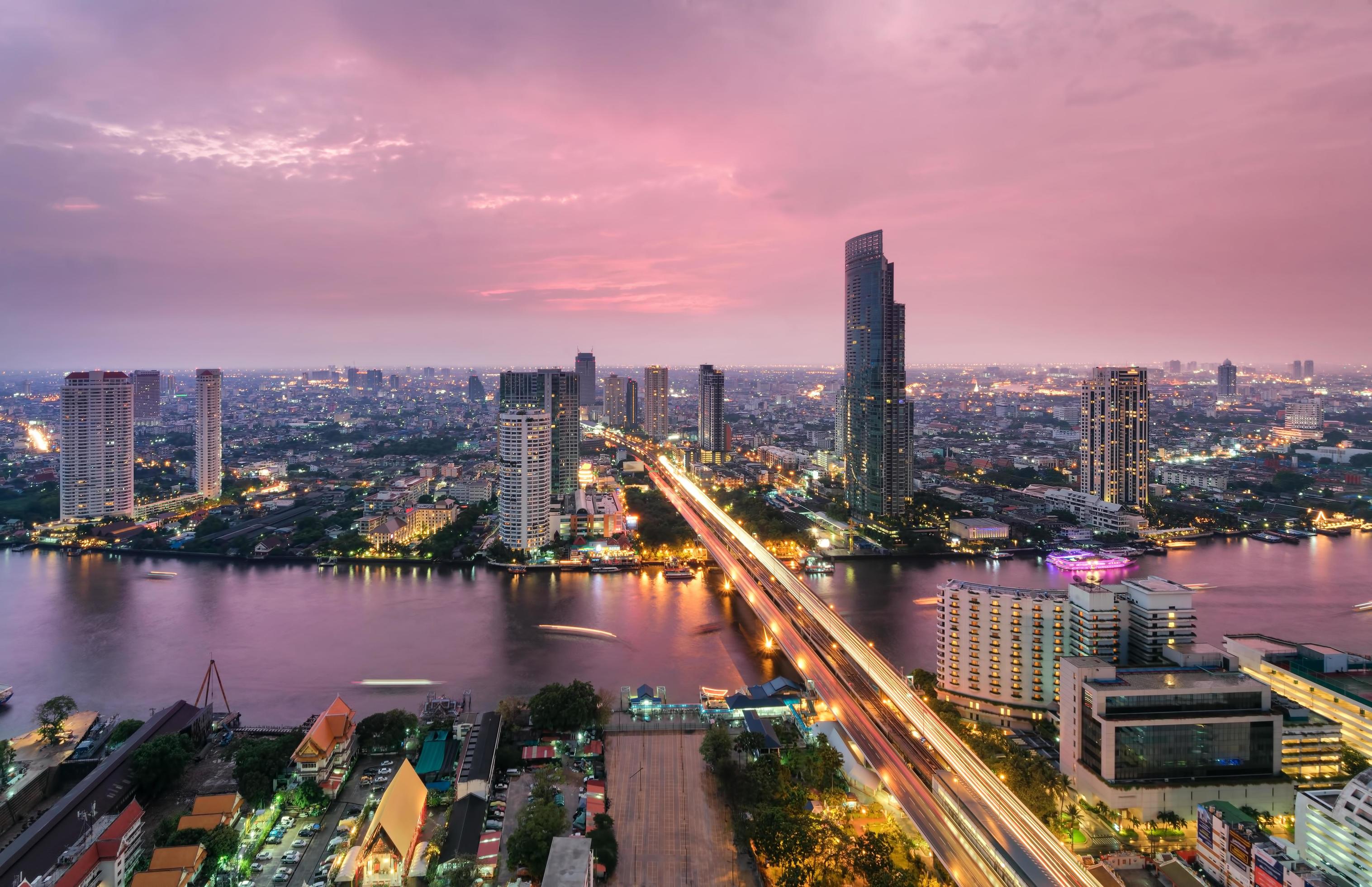 bangkok-city-skyline-thailand-1227469-stock-photo-at-vecteezy