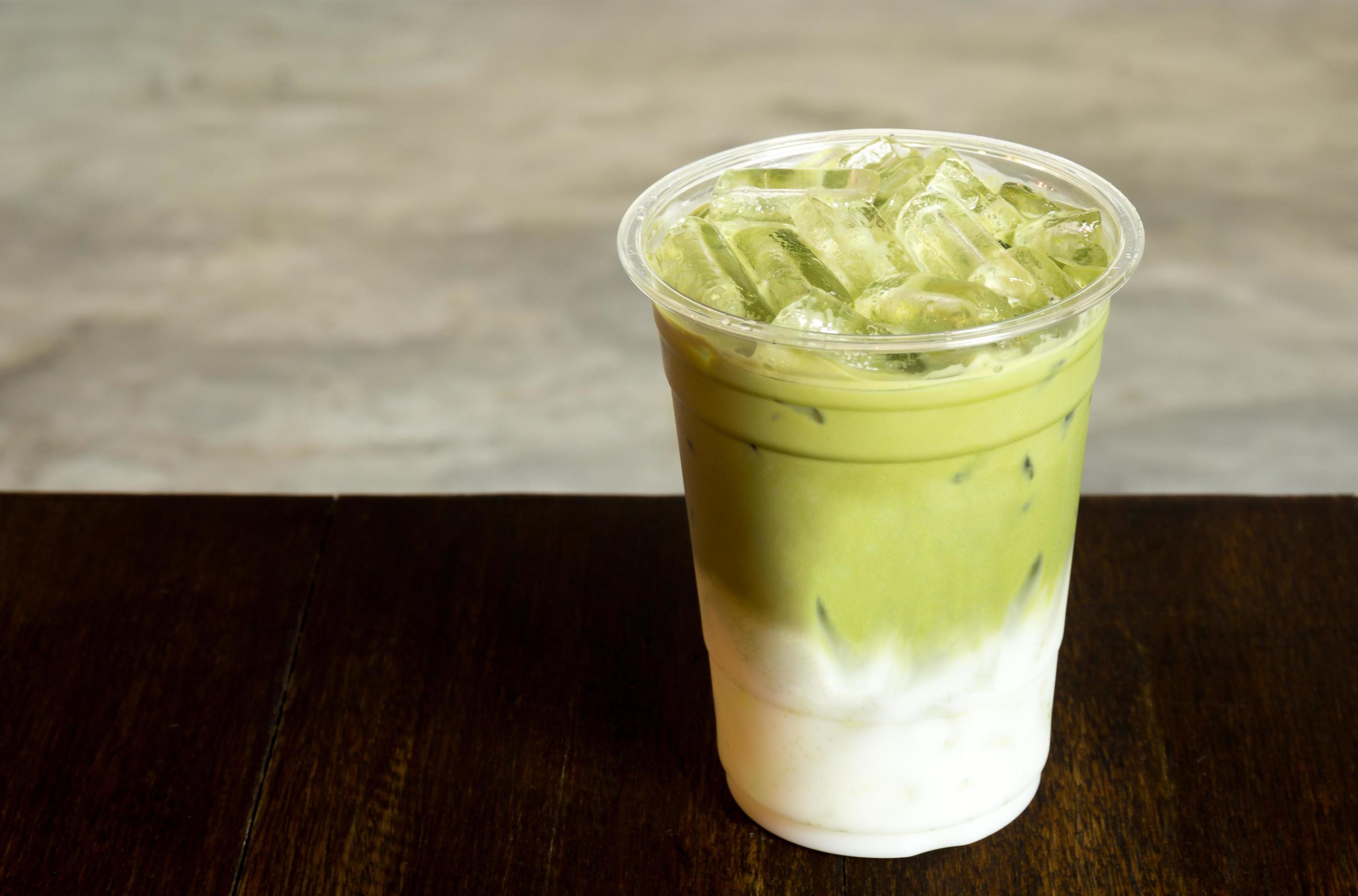 Iced matcha latte 1229390 Stock Photo at Vecteezy