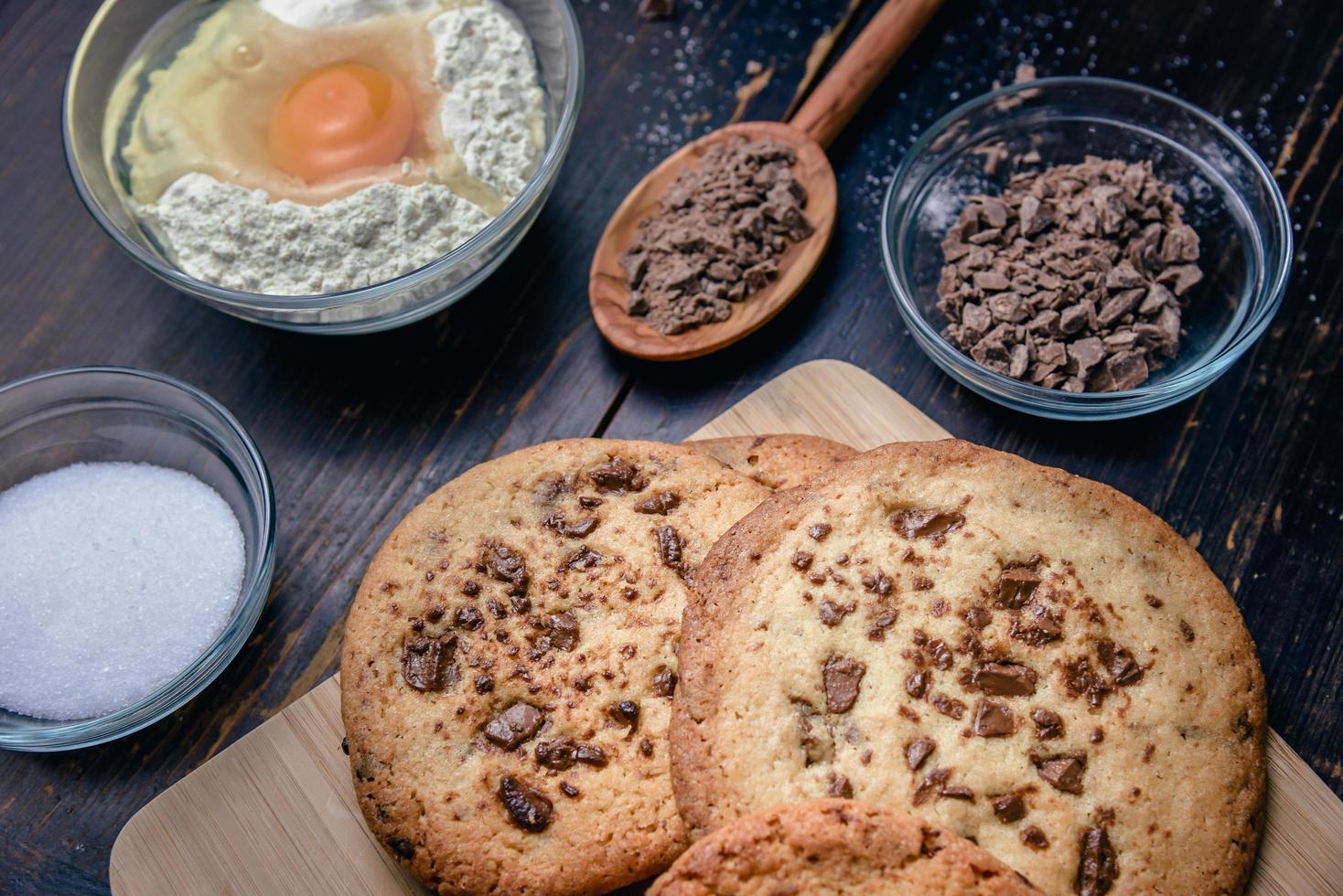 Chocolate chip cookies with ingredients photo