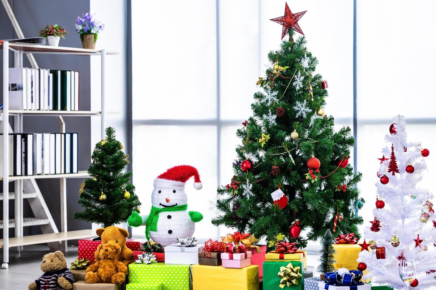 Christmas tree with gifts photo