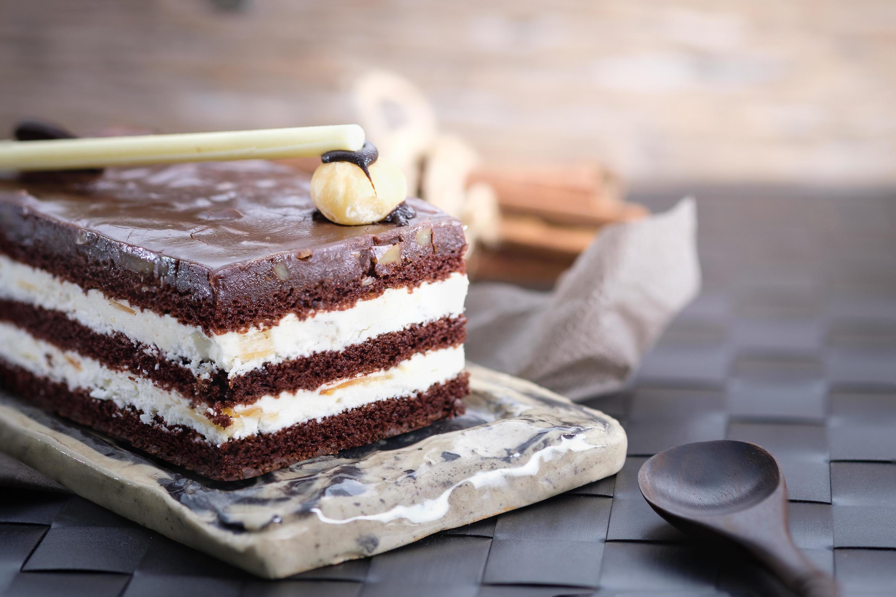 Download the Layered chocolate cake 1233487