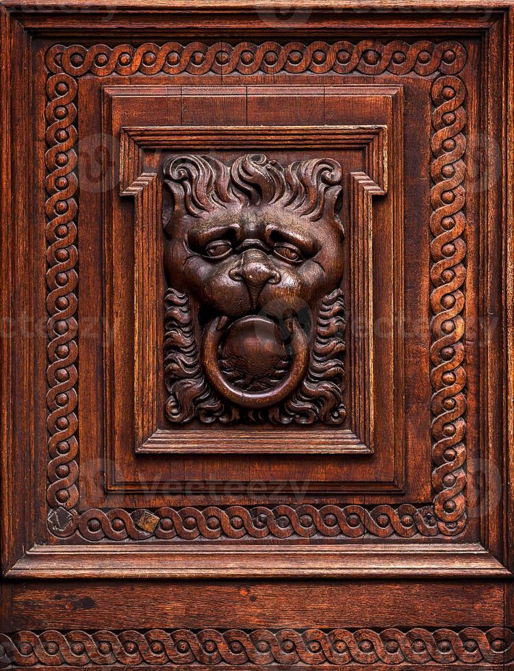 Decoración Madera Tallado Con Cabeza De León