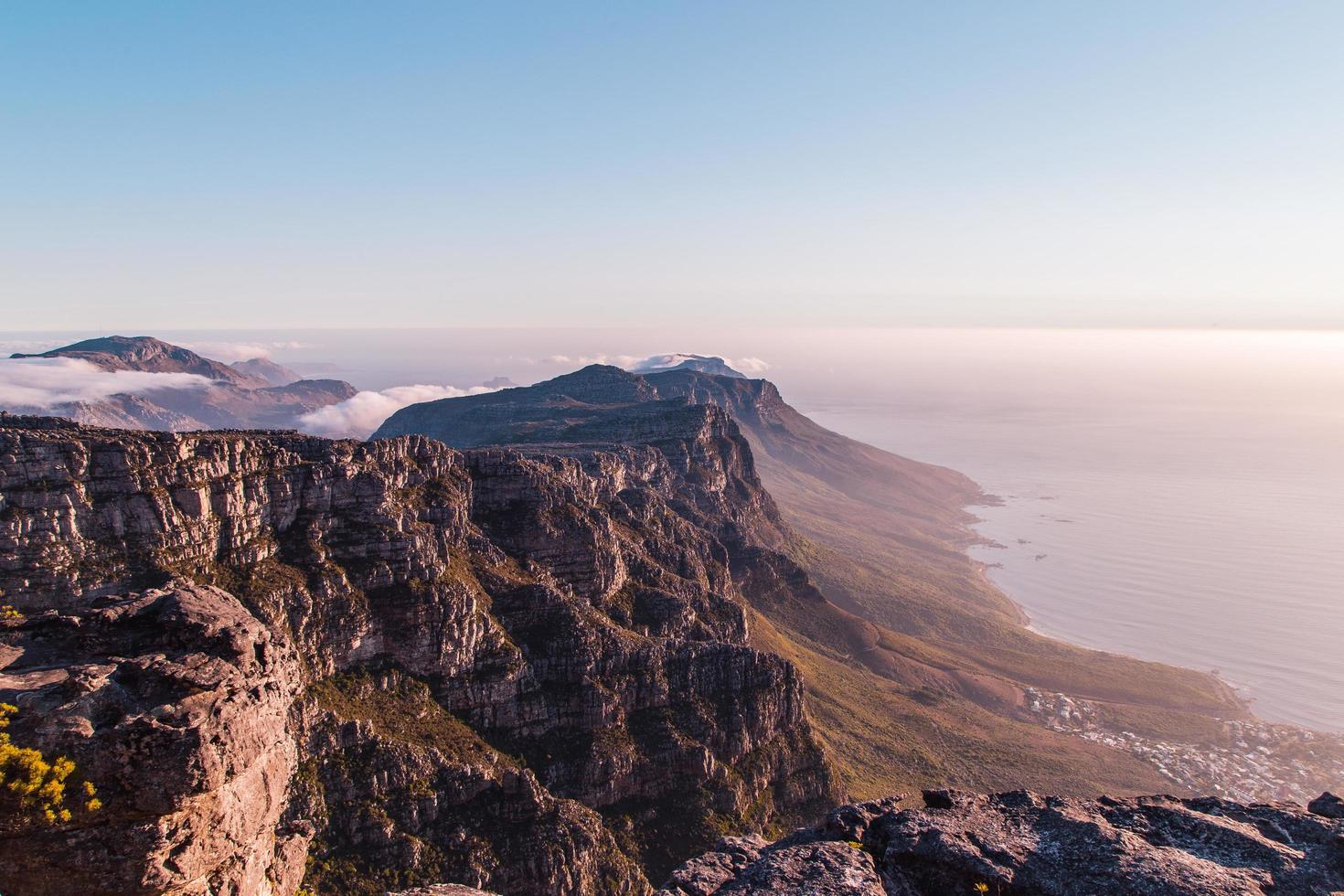 montaña de la mesa en ciudad del cabo foto