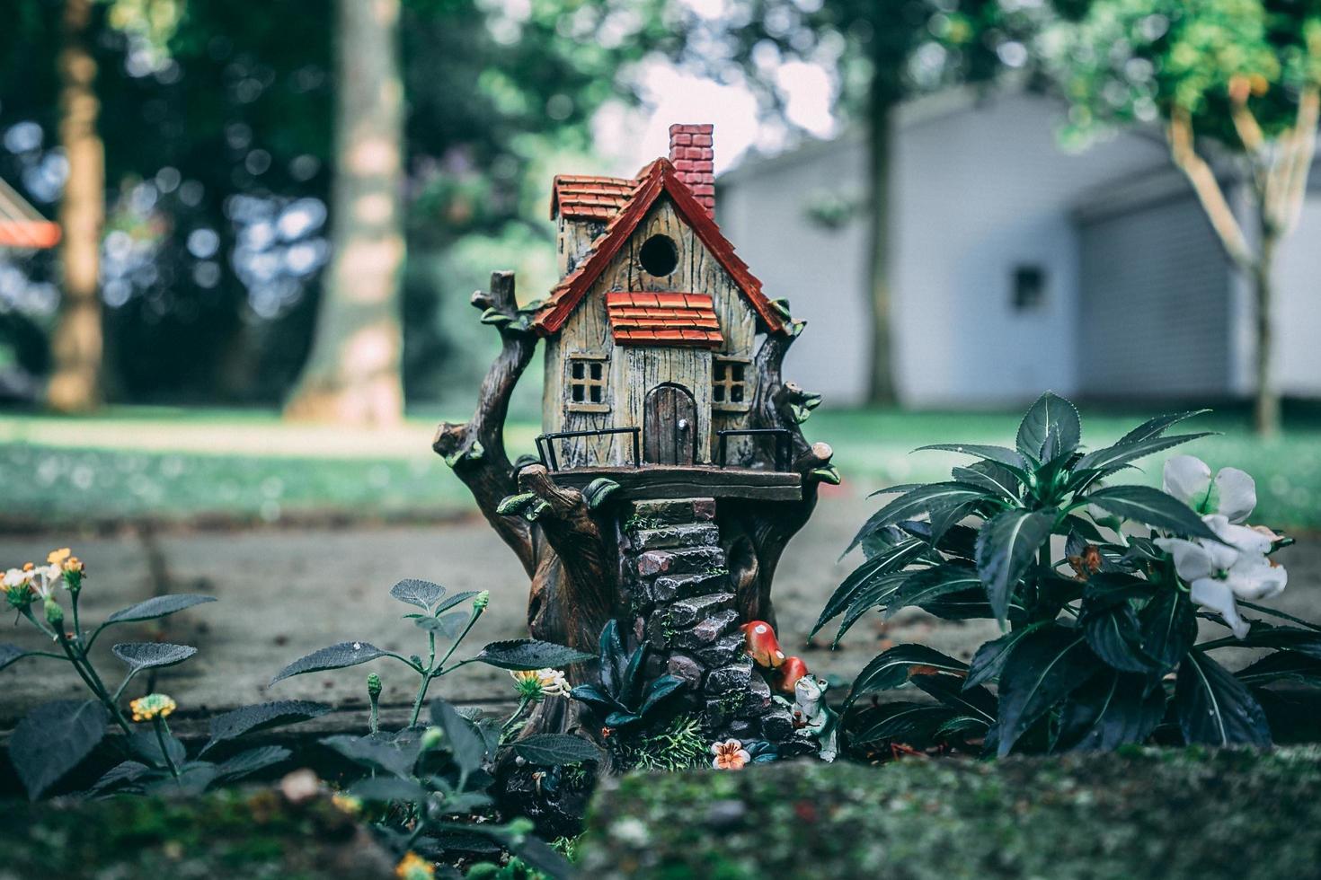 Brown and red birdhouse photo