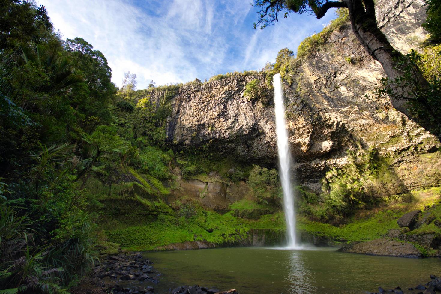 nupcial veil falls nueva zelanda foto