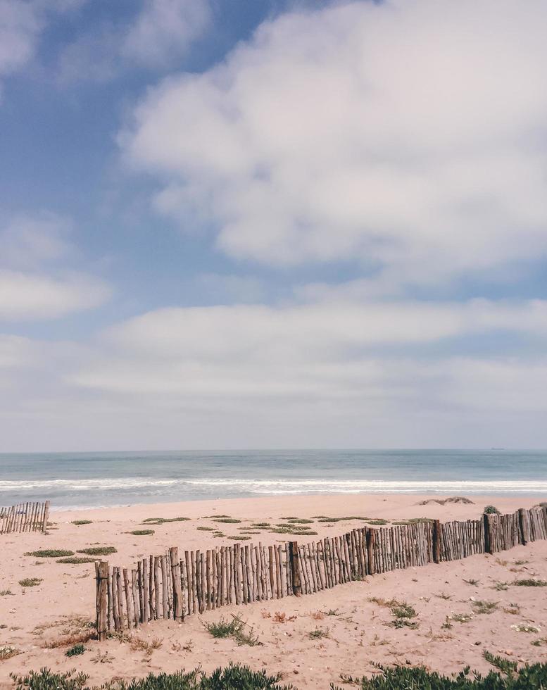 vista de la playa durante el día. foto