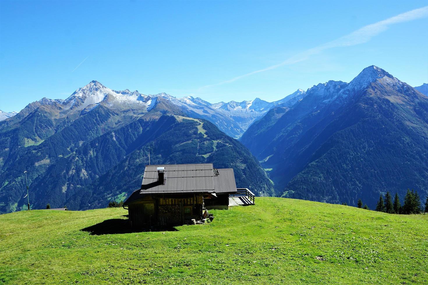 paisaje de montaña en austria foto
