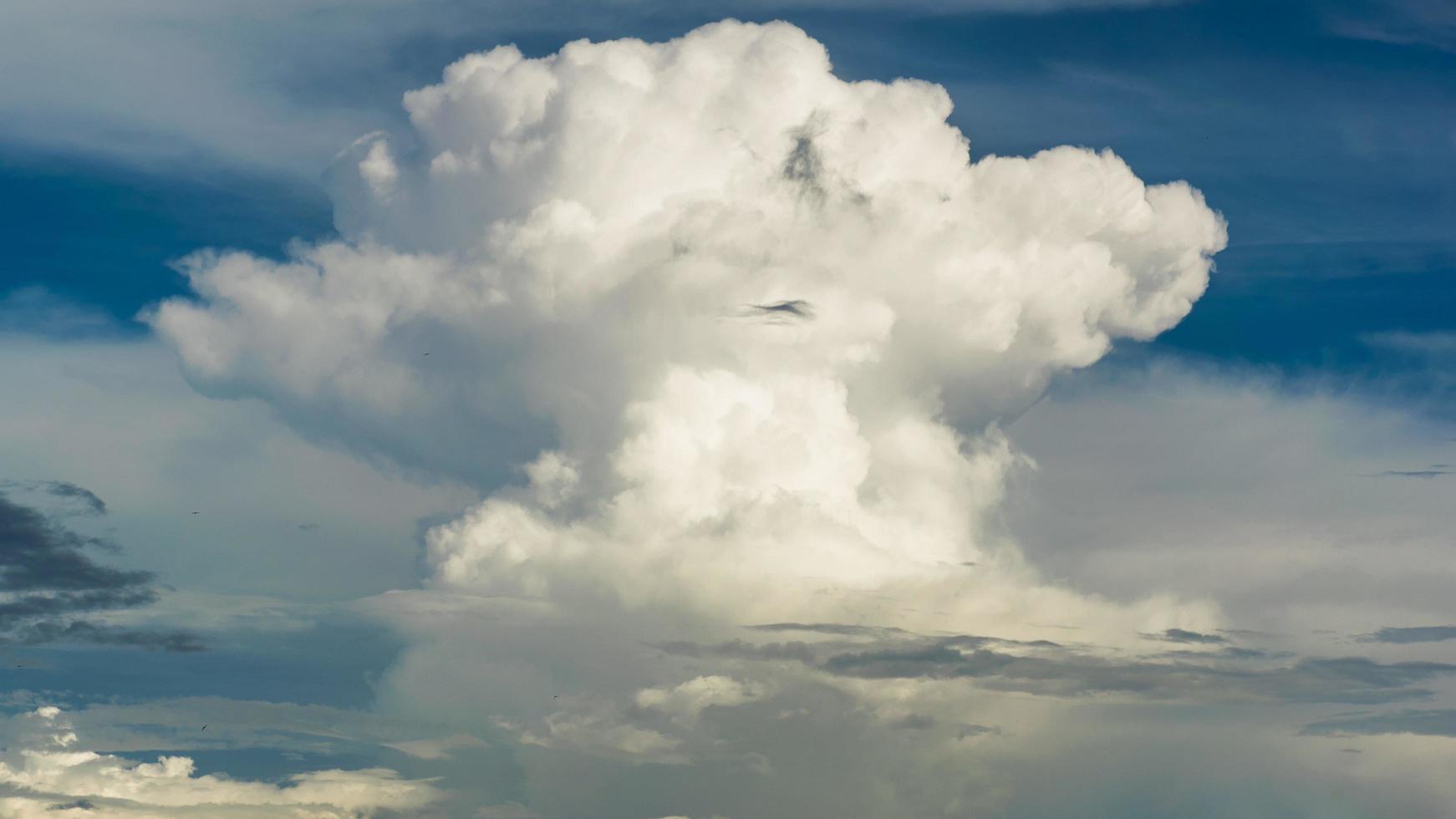 Big cumulus cloud photo