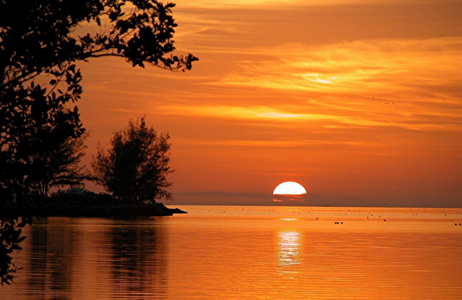 puesta de sol en key west, florida foto