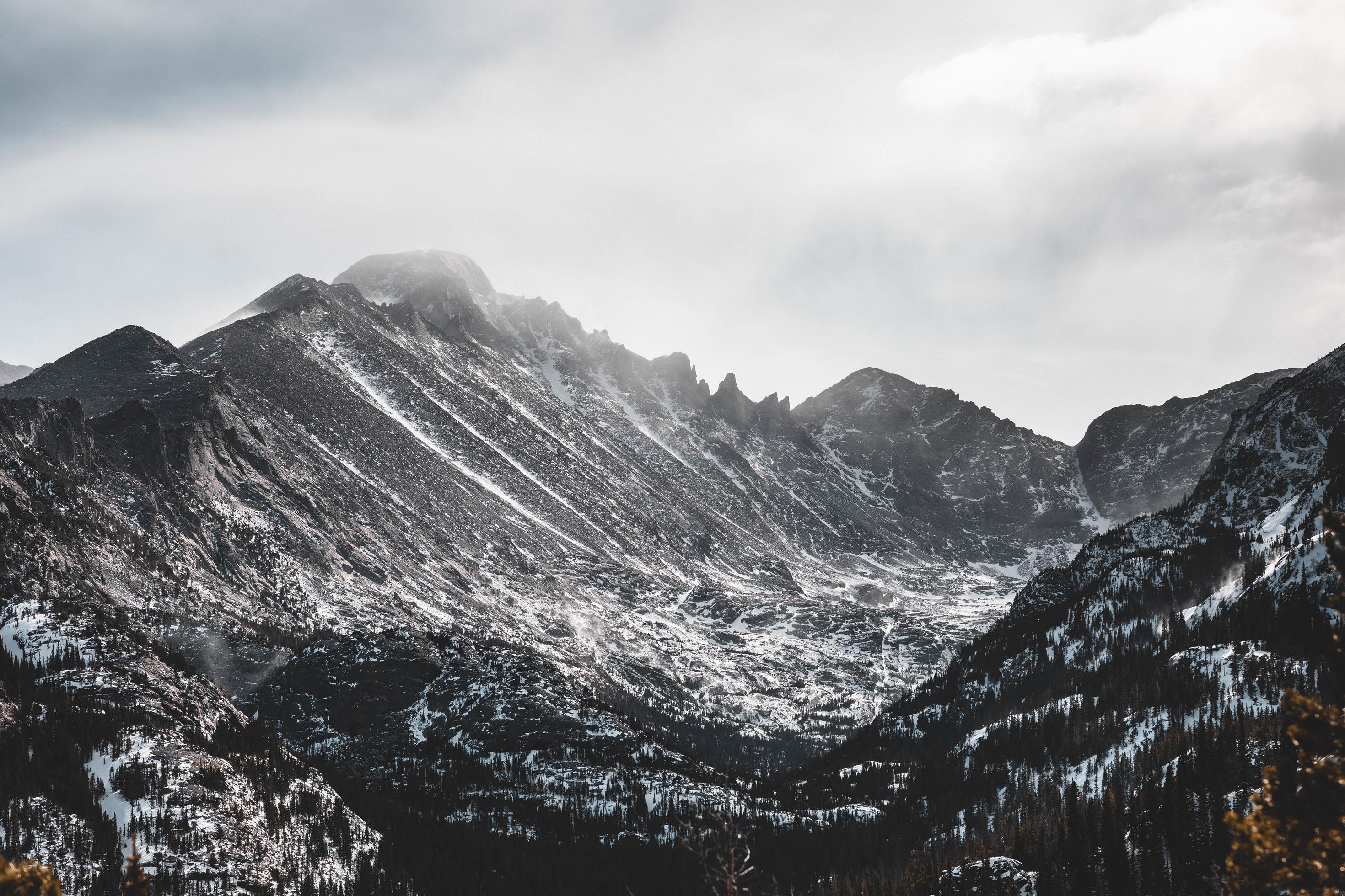 Snowy Rocky Mountain Stock Photo At Vecteezy Snowy Rocky Mountain Stock Photo At Vecteezy