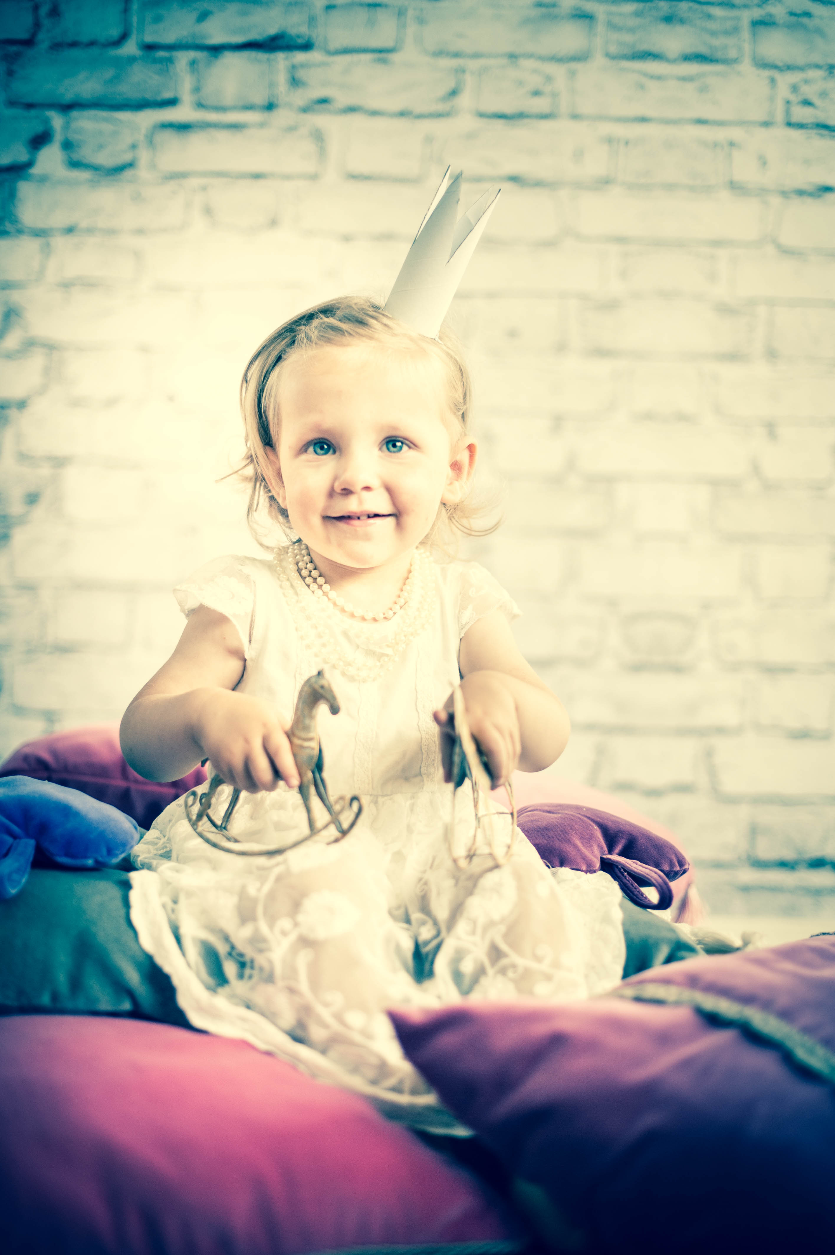 Finally The Dreamiest Princess Bed With Slide Your Little Royalty Deserves - 7ty2pn2
