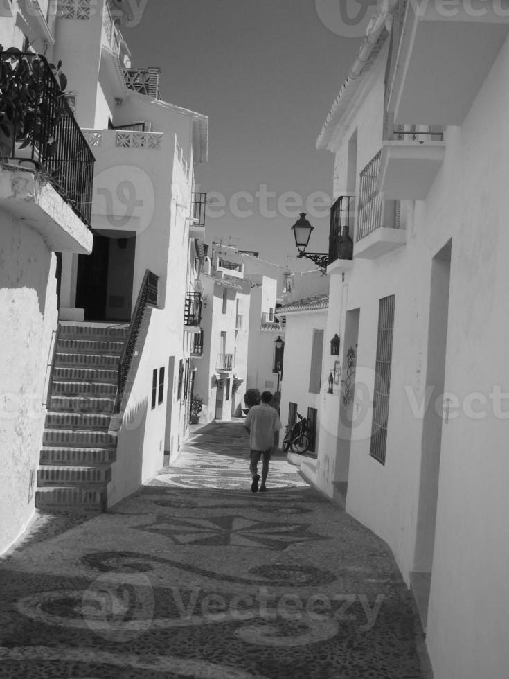 pueblo típico andaluz blanco foto