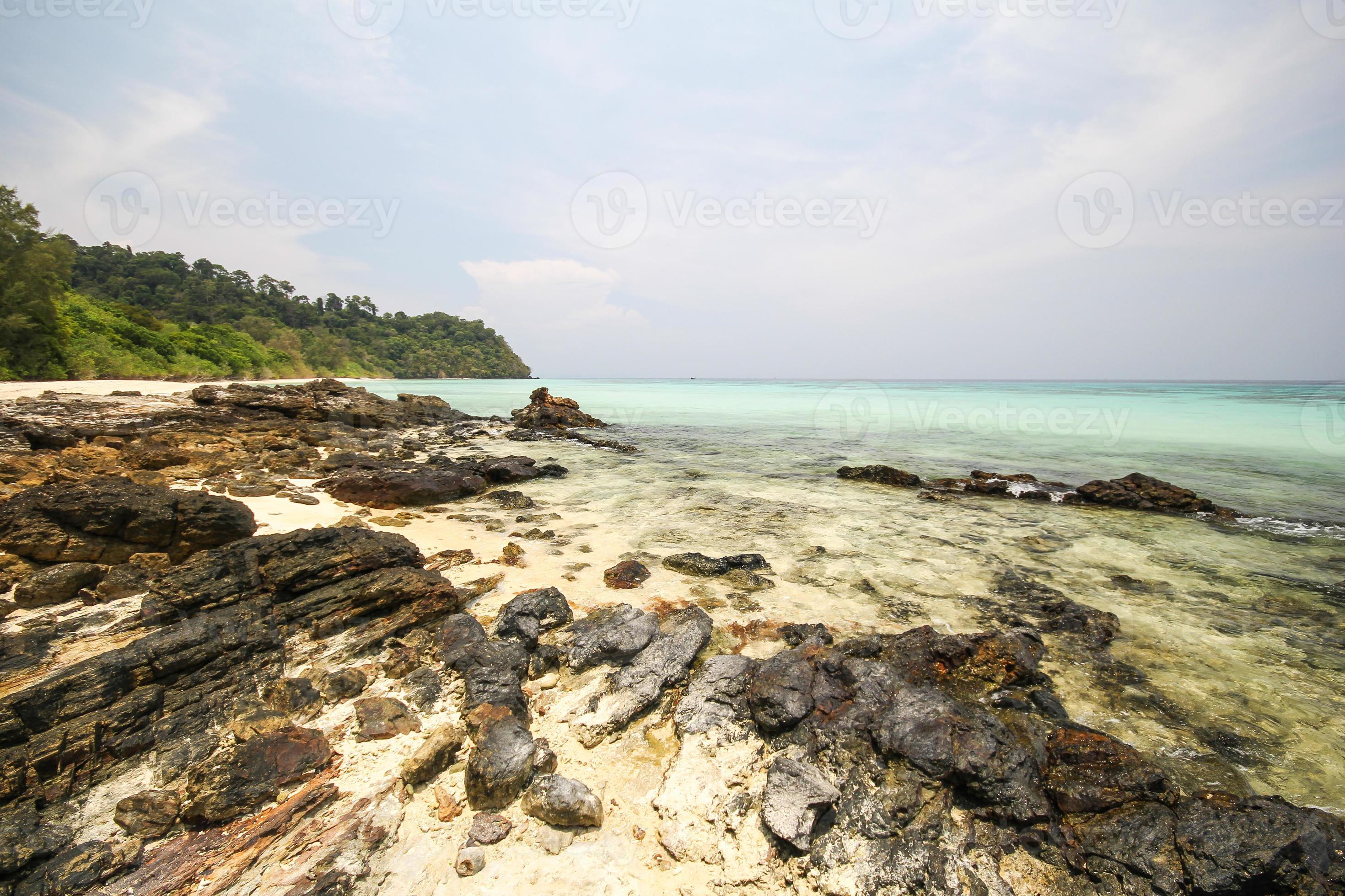 Rok Island Koh Rok Trang Province Thailand Stock Photo At Vecteezy Rok Island Koh Rok Trang Province Thailand Stock Photo At Vecteezy