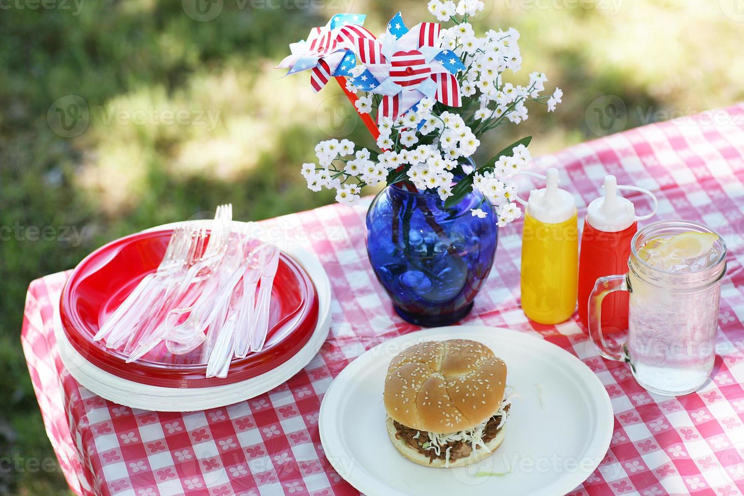 Old Fashioned Picnic 1388307 Stock Photo at Vecteezy