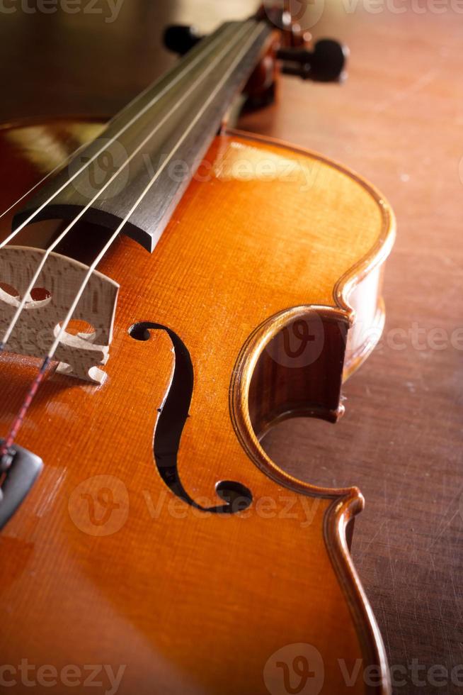 violín de madera, instrumento musical. foto