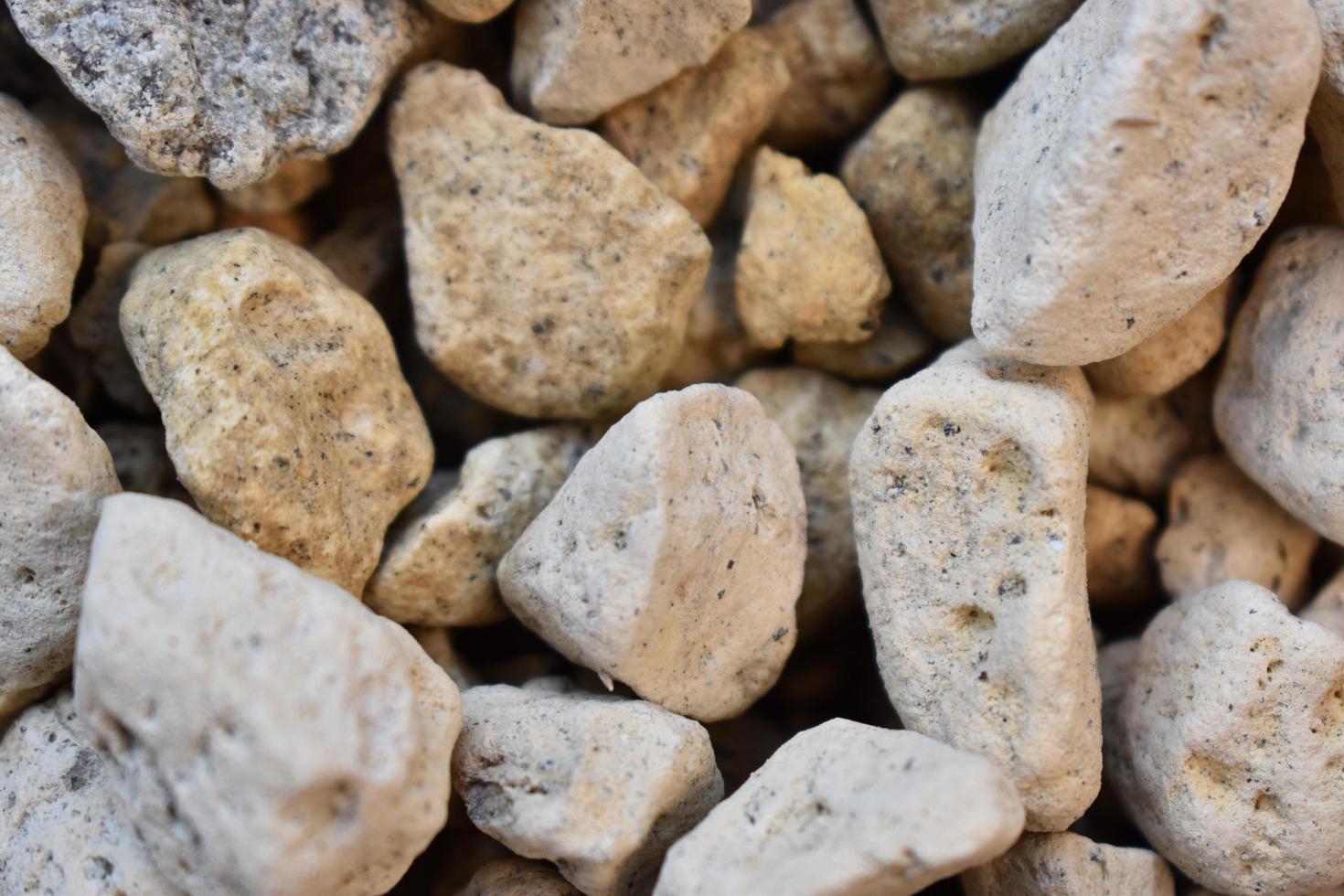 primer plano de piedras blancas foto