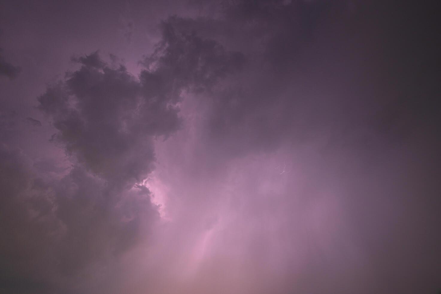 vista del cielo por la noche foto