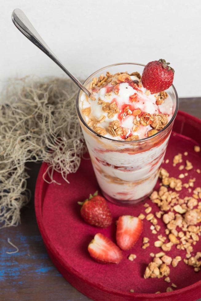 Strawberry yogurt parfait photo