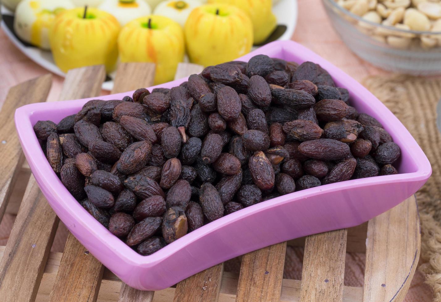 A bowl of dried grapes photo