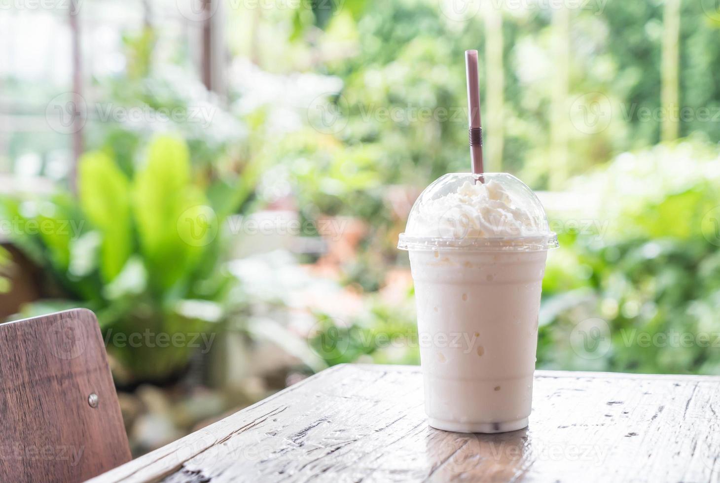 Vanilla milkshake smoothie photo