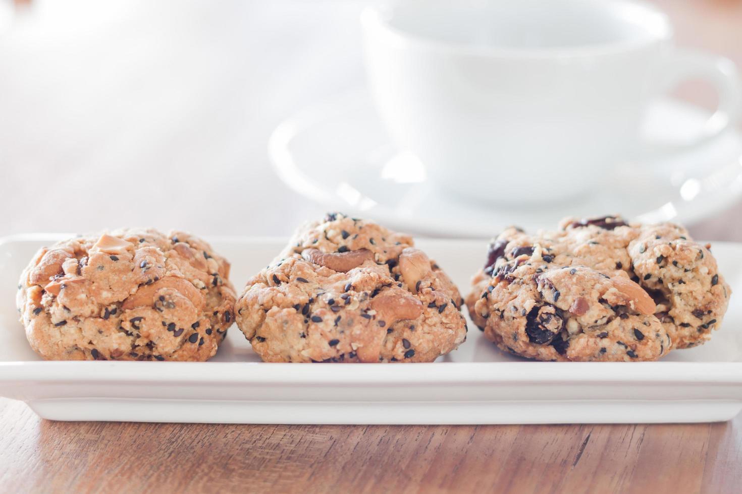 galletas saludables con una taza de café foto