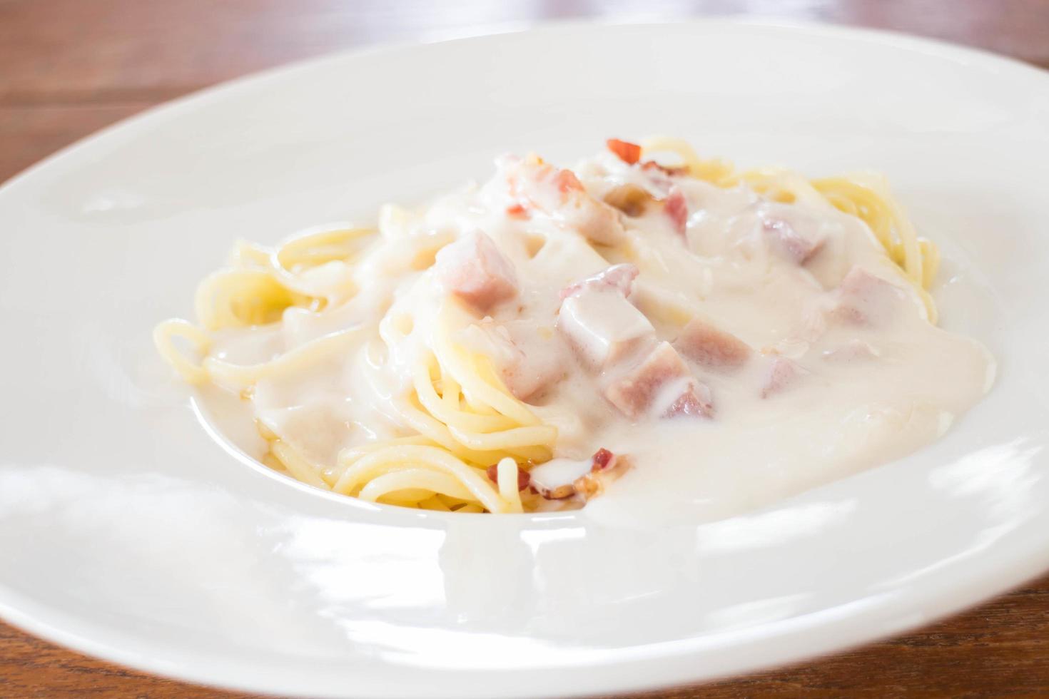 Close-up of carbonara photo