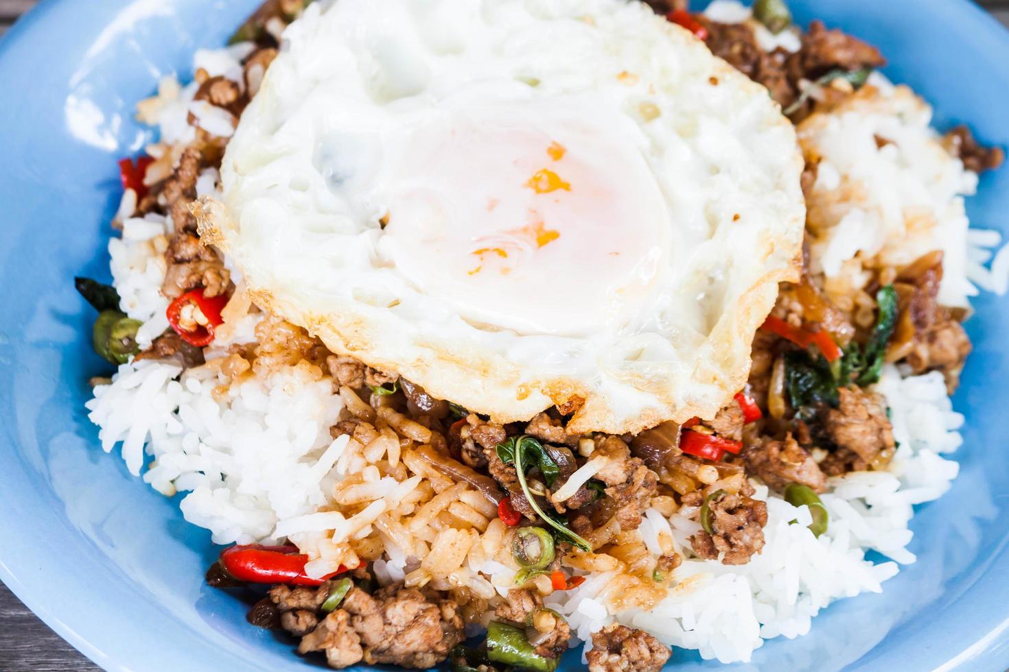 Fried egg of fried rice photo