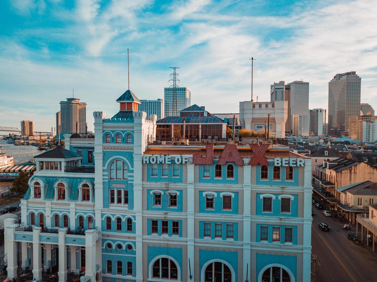 Architectural photo of a blue ad white building