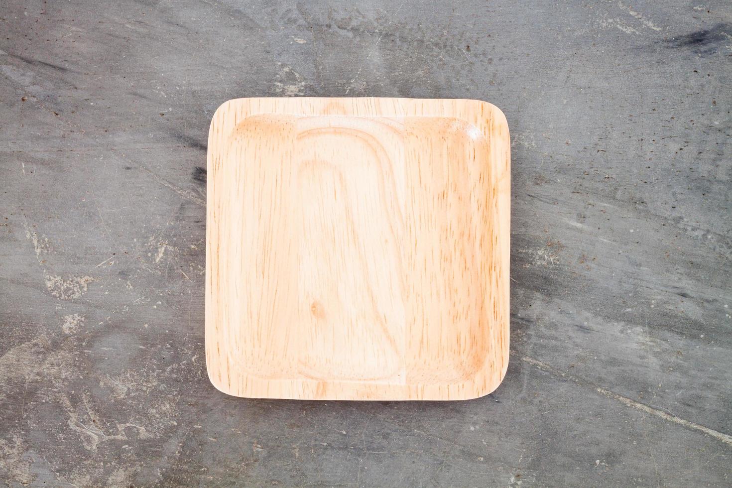 Square wooden plate photo