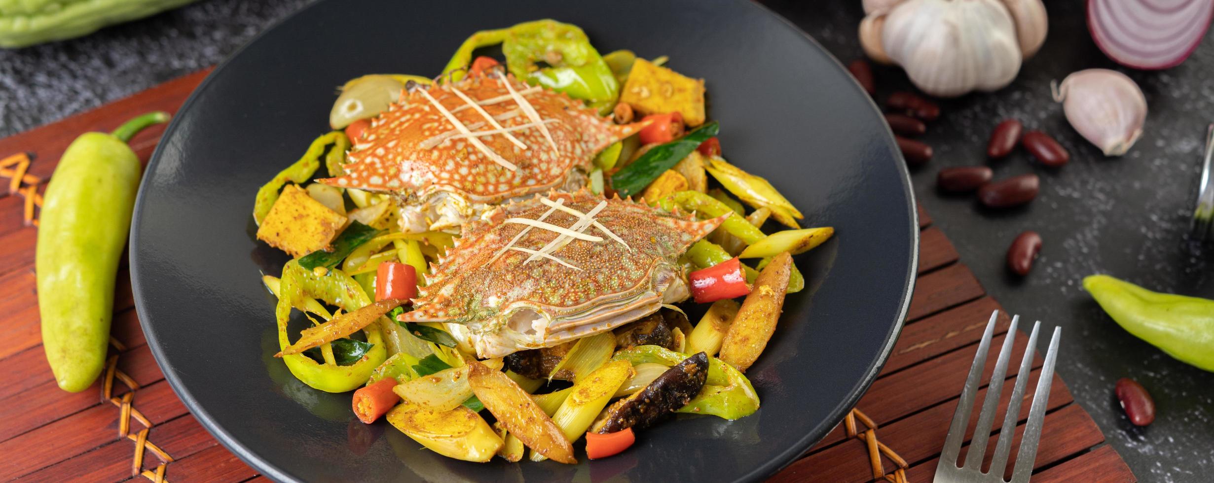 Stir-fried crab dish photo